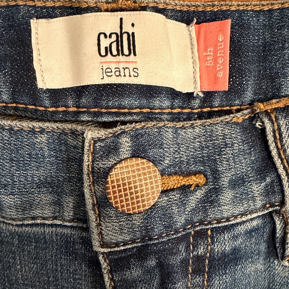 CAbi 5th Avenue Bootcut Jeans 6069R Medium Wash Size 4 - Picture 9 of 11